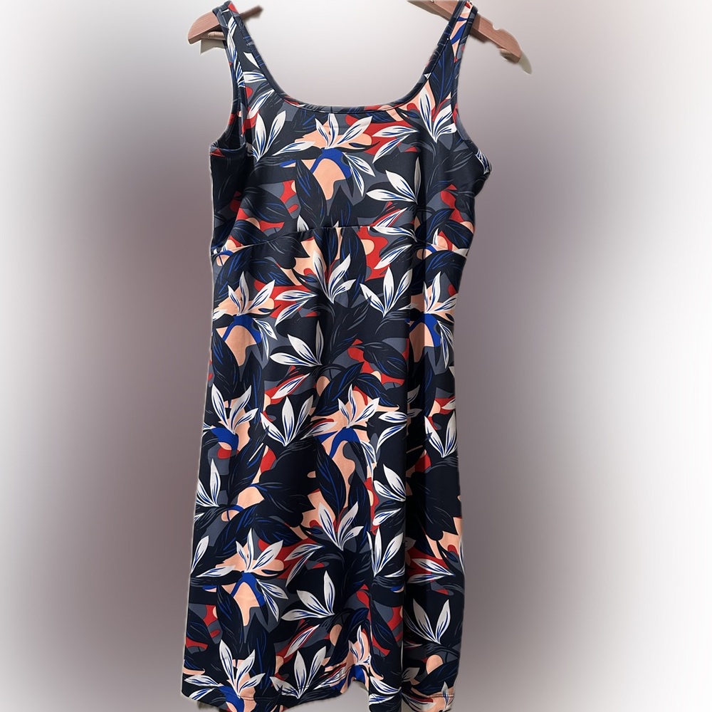 Columbia Women’s III Freezer Dress, floral pattern, size M